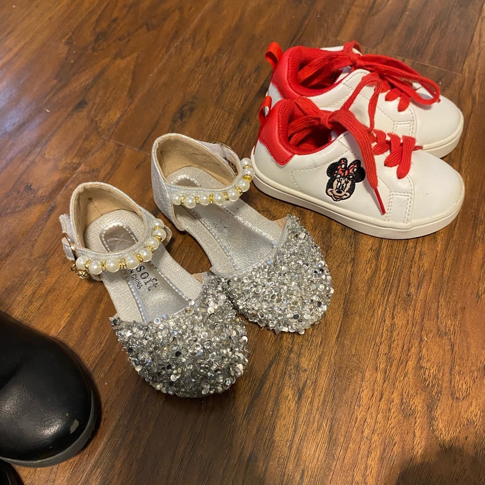 Little Girls Shoe Lot Size 6